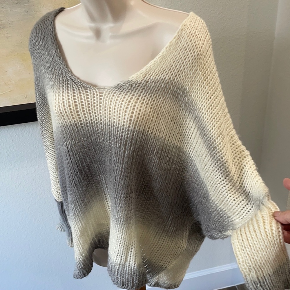 Franco D 30% wool loose knit sweater!! Comfy Cozy sz small